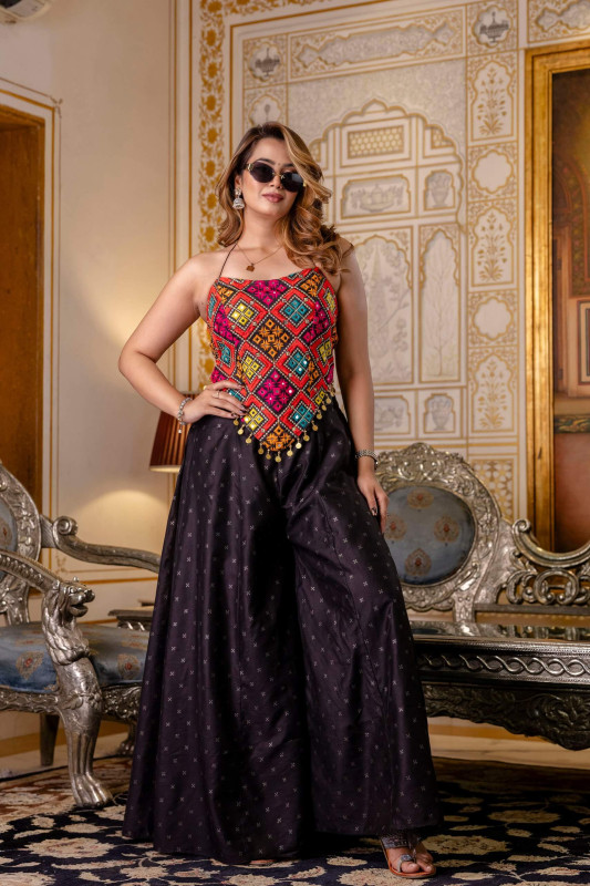 Bella Aura Bangalori Silk Top with Pure Butti Palazzo – Mirror Work & Tassel Detailing - Ready to Wear